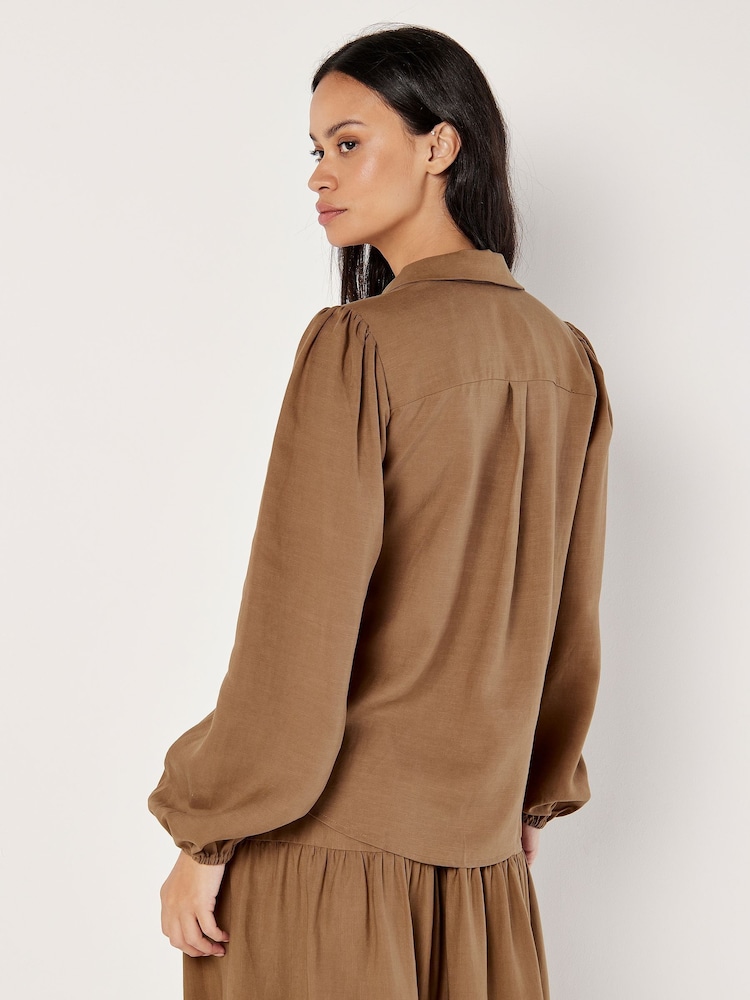 Apricot Brown Open Collar Button Thru Shirt - Image 4 of 4 Apricot Brown Open Collar Button Thru Shirt - Image 4 of 4