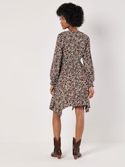 Apricot Green Ditsy Smk Waist Shark Hem Dress - Image 2 of 4