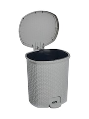 Keeper Nordic Grey Tjark Ratan Effect Pedal Dustbin 21 Litre - Image 3 of 4