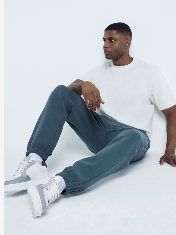 River Island Green Regular Fit 100% Cotton Essential Joggers - Image 4 of 6