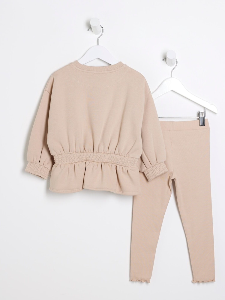 طقم للبنات من سويت شيرت بكشكشة على الخصر مع بنطلون ضيِّق من River Island - صورة 2 من 4