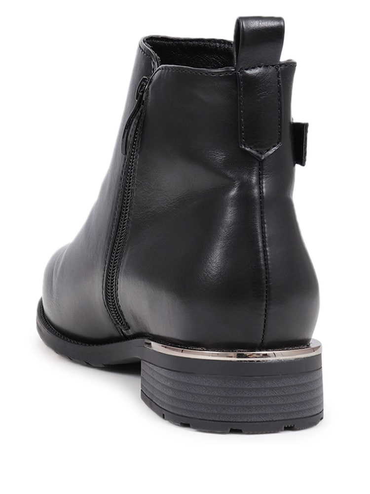 Pavers Extra Coupe large Buckle Detail Ankle Bottes - Image 3 of 5