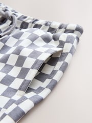 White/Grey Checkerboard Patterned Singles Shorts (3mths-7yrs) - Image 4 of 4