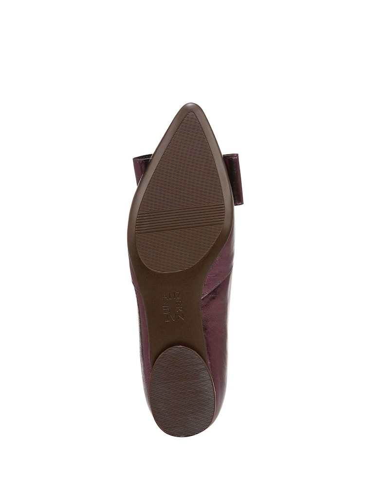 Naturalizer Havana-Bow Wide Fit Leather Ballet Flat Shoes - Image 7 of 7