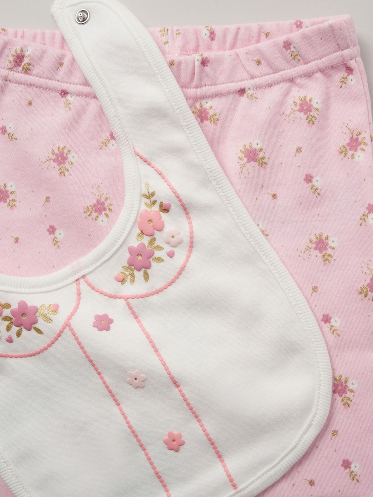 Rock-A-Bye Baby Boutique 100% Cotton 6 Piece Gift Set - Image 2 of 6