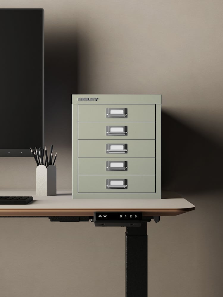 Bisley Green MultiDrawer A4 Filing Small Cabinet - Image 1 of 3