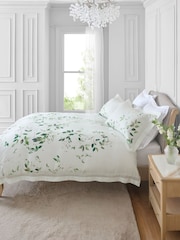 Green Floral Print 100% Cotton 300TC Sateen Duvet Cover and Pillowcase Set - Image 2 of 7