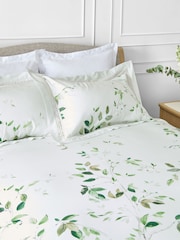 Green Floral Print 100% Cotton 300TC Sateen Duvet Cover and Pillowcase Set - Image 4 of 7