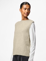 PIECES Cream Tie Front Bow Knitted Sleeveless Vest - Image 3 of 7