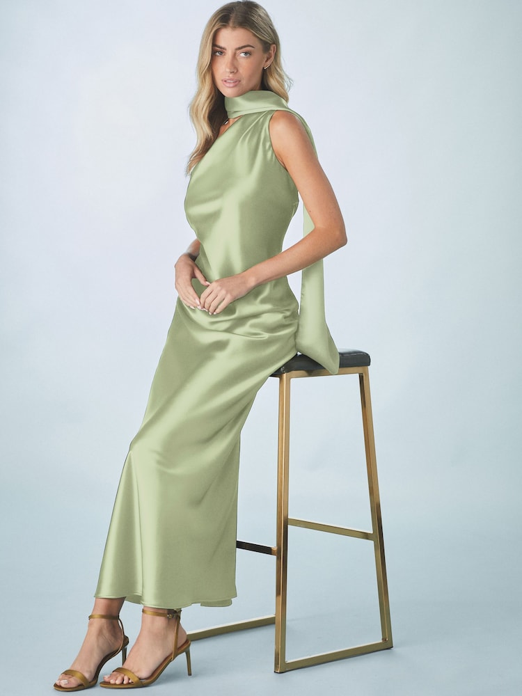 أخضر فاتح - Bridesmaid Satin Maxi One Shoulder Scarf Neck Dress - صورة 2 من 6