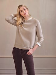 Pure Collection Lofty Raglan Sleeve Crew Neck Cashmere Brown Jumper - Image 1 of 3