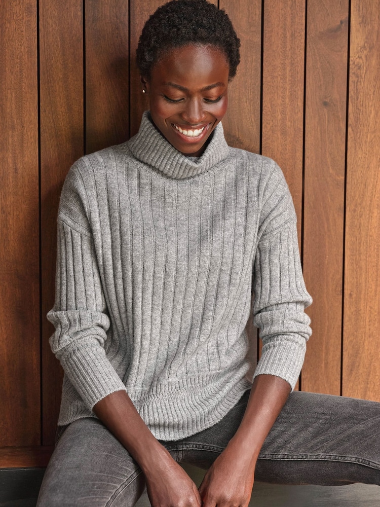 Pure Collection – gerippter Rollkragenpullover aus Wolle und Kaschmir, Grau - Bild 1 von 4