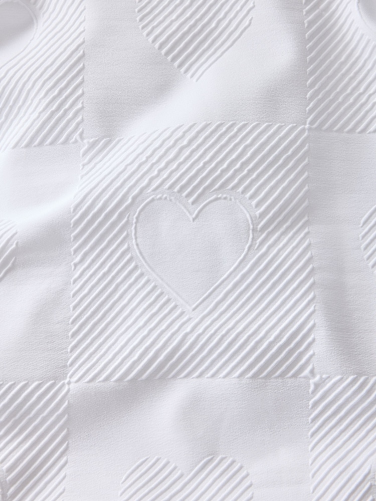 White Heart Textured Duvet Cover and Pillowcase Set - Image 5 of 5