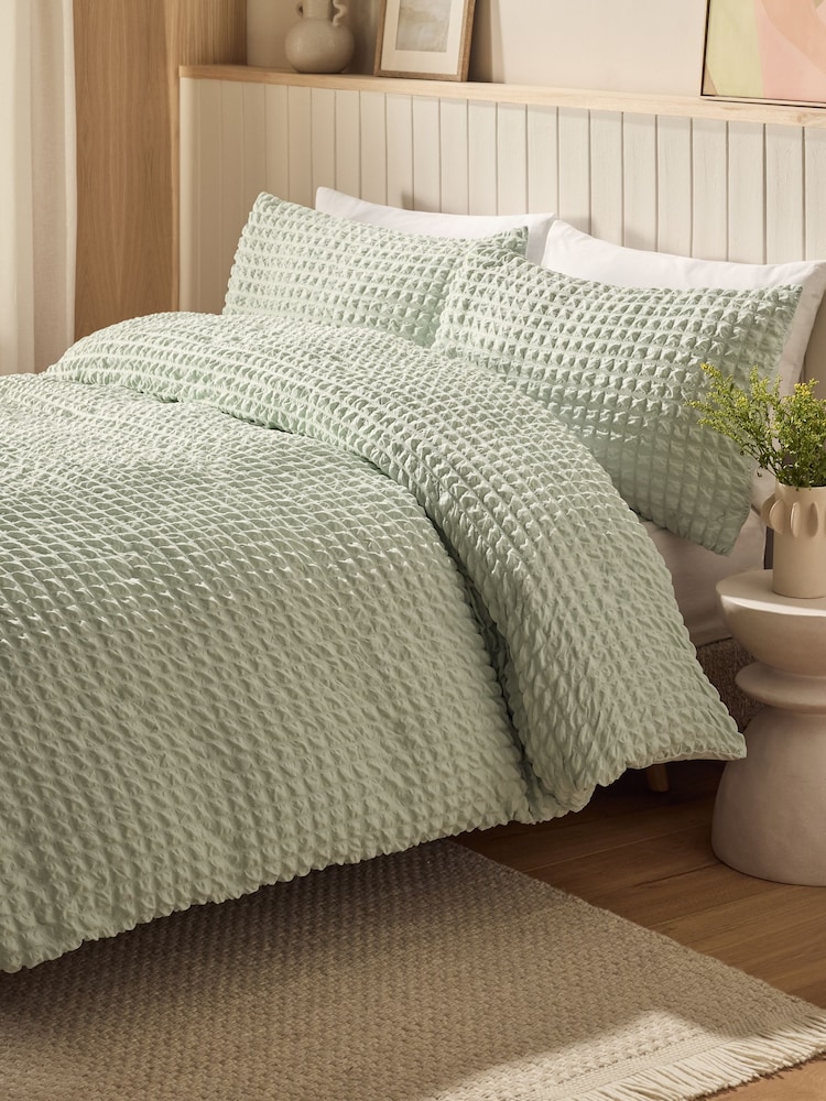 Green Sage Mini Seersucker Supersoft Duvet Cover and Pillowcase Set - Image 1 of 5