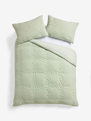 Green Sage Mini Seersucker Supersoft Duvet Cover and Pillowcase Set - Image 4 of 5