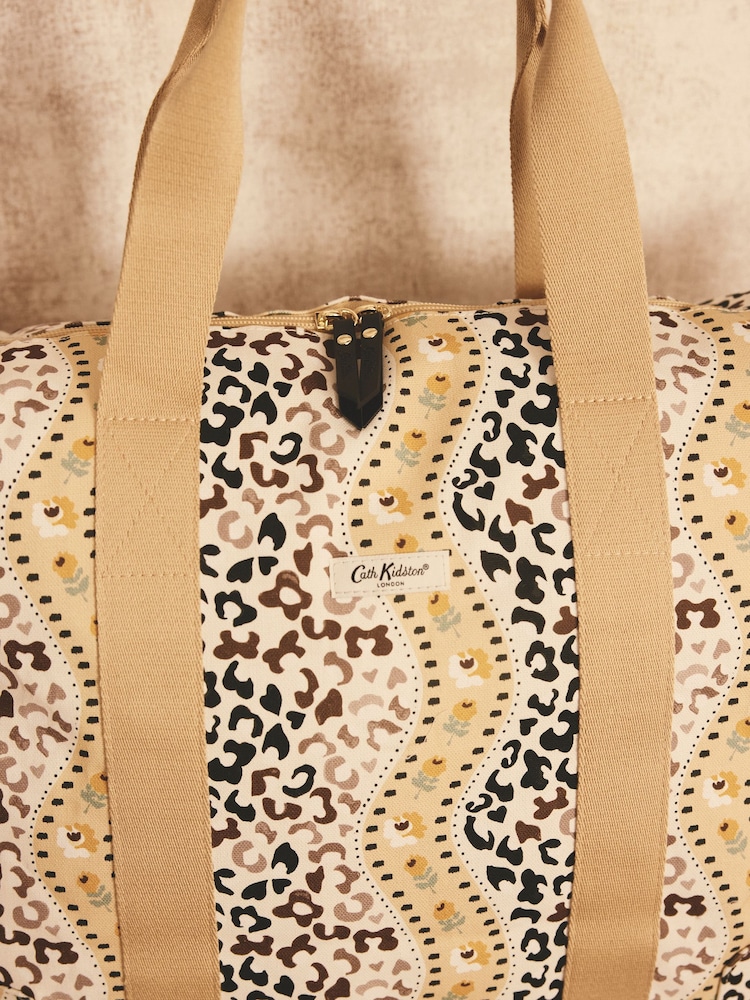 طبعات حيوانات - حقيبة سفر ليلية من Cath Kidston - صورة 9 من 9