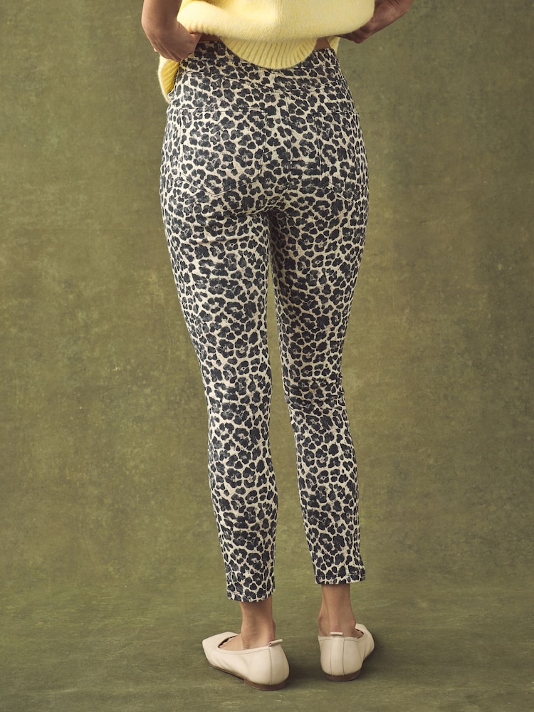 Leopard - Cropped Leggings aus Denim-Jersey - Image 3 of 7
