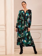 Love & Roses Black Animal Pleated Midi Dress - Image 3 of 4