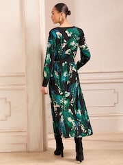 Love & Roses Black Animal Petite Pleated Midi Dress - Image 4 of 4