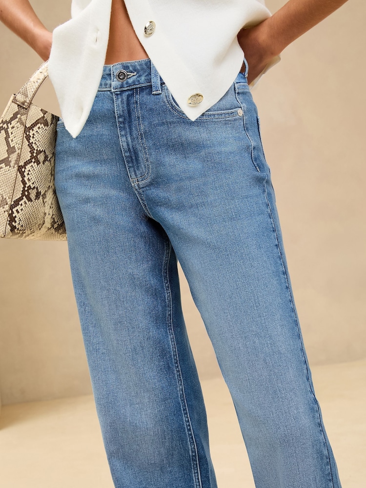 Blau, mittlere Waschung - Lipsy – Jeans mit weitem Bein und mittelhohem Bund - Image 2 of 5