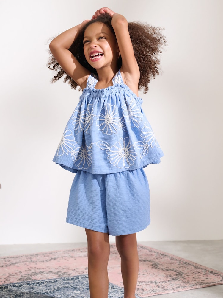 Blau - Set aus bestickter Weste und Shorts mit floralem Muster (3–16 J.) - Bild 2 von 12 Blau - Set aus bestickter Weste und Shorts mit floralem Muster (3–16 J.) - Bild 2 von 12