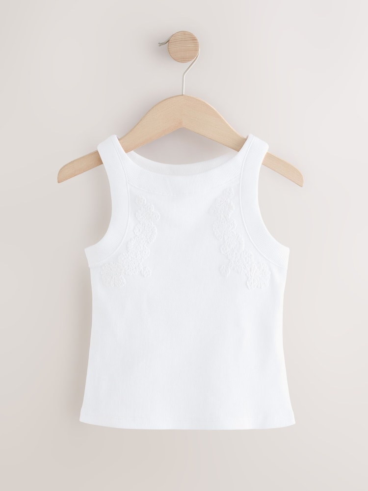 Blanco - Camiseta sin mangas con diseño acanalado de flores con ganchillo (3-16 años) - Imagen 1 de 4 Blanco - Camiseta sin mangas con diseño acanalado de flores con ganchillo (3-16 años) - Imagen 1 de 4