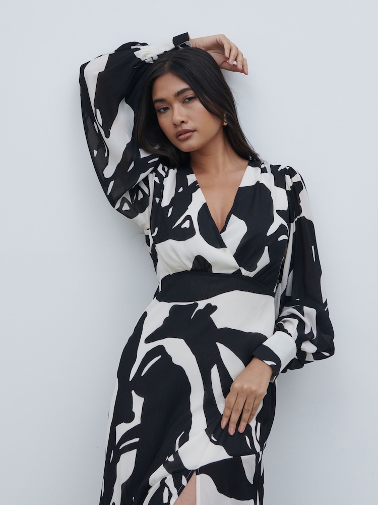 Pretty Lavish Black and White Lilianna Balloon Sleeve Printed Dress - Image 1 of 4