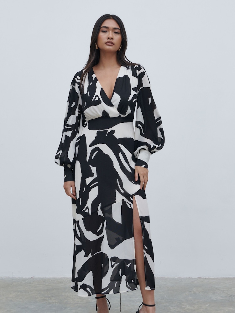 Pretty Lavish Black and White Lilianna Balloon Sleeve Printed Dress - Image 2 of 4
