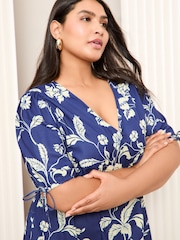 Friends Like These Curve Satin Printed Midi Dress - Image 4 of 5