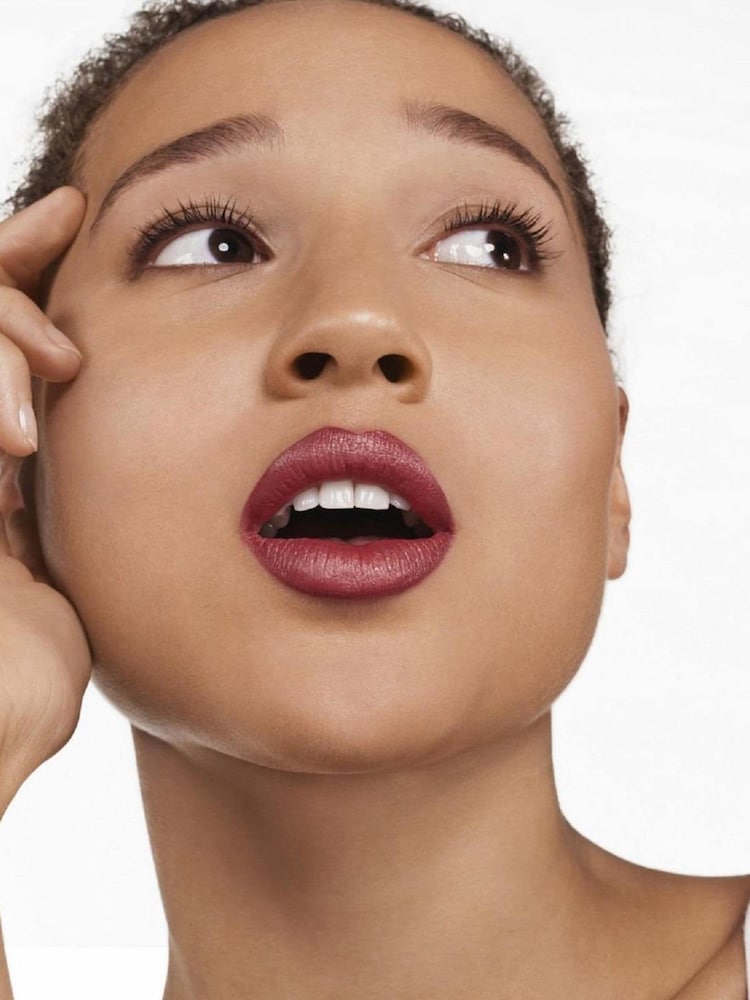 Clinique Dramatically Different Lipstick - Image 3 of 3
