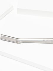 Tweezerman Facial Razor - Image 3 of 4