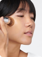 Clinique Foundation Buff Brush - Image 4 of 5