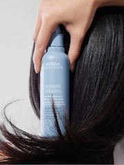 Aveda Smooth Infusion Perfect Blow Dry 200ml - Image 4 of 5