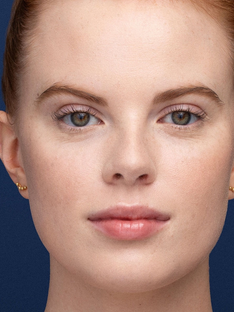 Estée Lauder Double Wear Stay-in-Place SPF 10 Foundation 30ml - Image 3 of 3