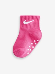 Beli črtasti - Nike mlajši otroci Gripper nogavice 3 Pack - Slika 5 iz 7