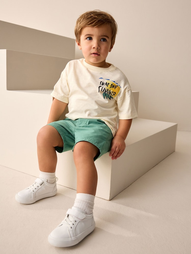 Green Chinos Shorts (3mths-7yrs) - Image 2 of 8