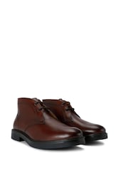 لون طبيعي - KG Kurt Geiger Denver Boots - صورة 4 من 4