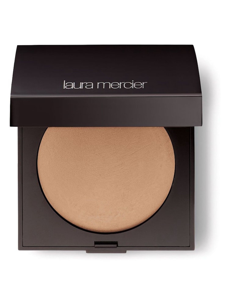 Laura Mercier Matte Radiance Baked Powder - Image 1 of 2 Laura Mercier Matte Radiance Baked Powder - Image 1 of 2