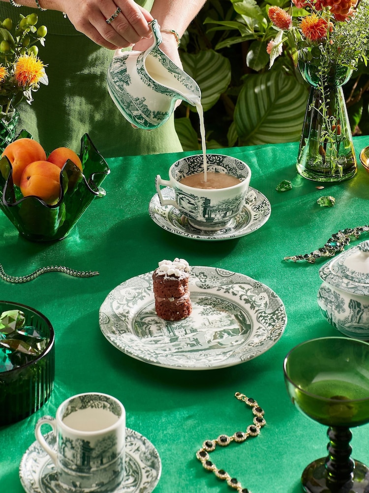 Spode Heritage Green Italian Cream Jug - Image 1 of 2 Spode Heritage Green Italian Cream Jug - Image 1 of 2