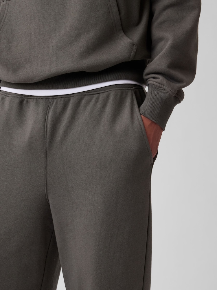 Gap Brown Heavyweight Relaxed Joggers - Image 4 of 4 Gap Brown Heavyweight Relaxed Joggers - Image 4 of 4
