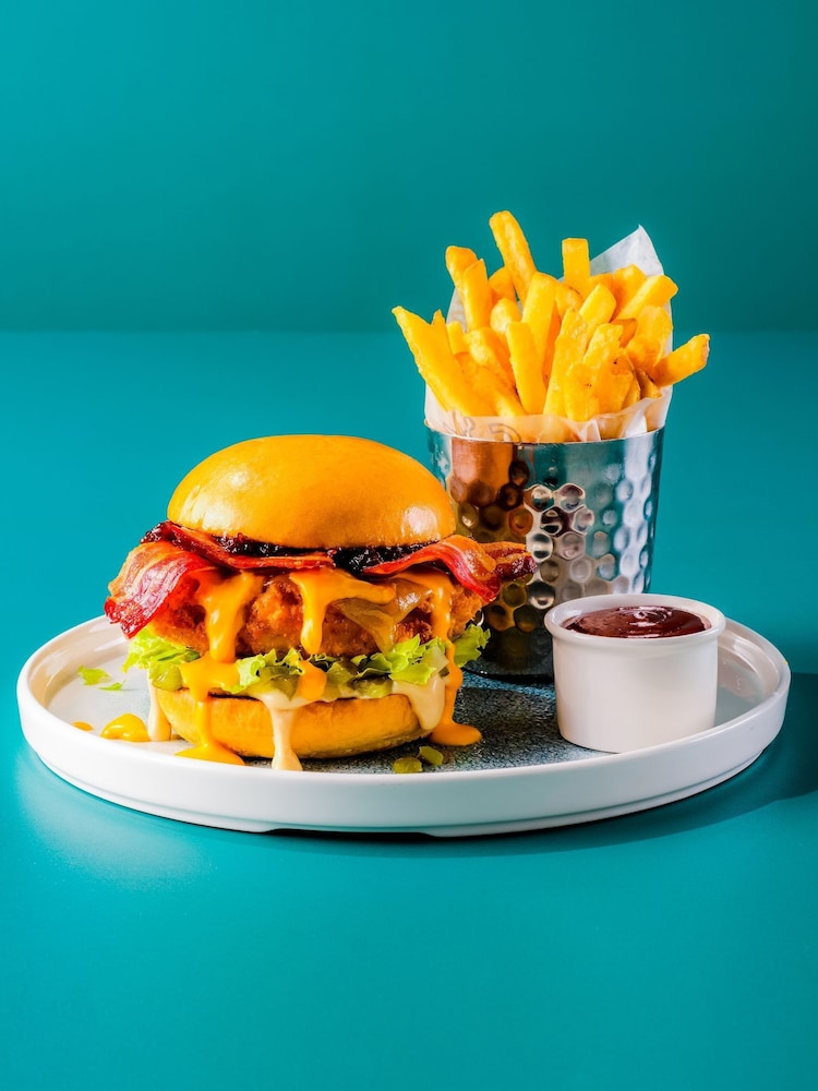 AS Multi 2 Course Meal with a Glass of Prosecco or Beer for Two at Slug Lettuce - Image 2 of 6 AS Multi 2 Course Meal with a Glass of Prosecco or Beer for Two at Slug Lettuce - Image 2 of 6