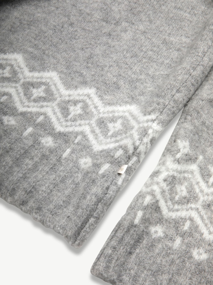 The Little Tailor Snowflake Funnel Neck Chunky Christmas Jumper - Image 5 of 5