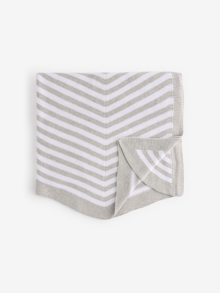 The Little Tailor Baby Chevron Design 100% Cotton Knitted Shawl - Image 2 of 7