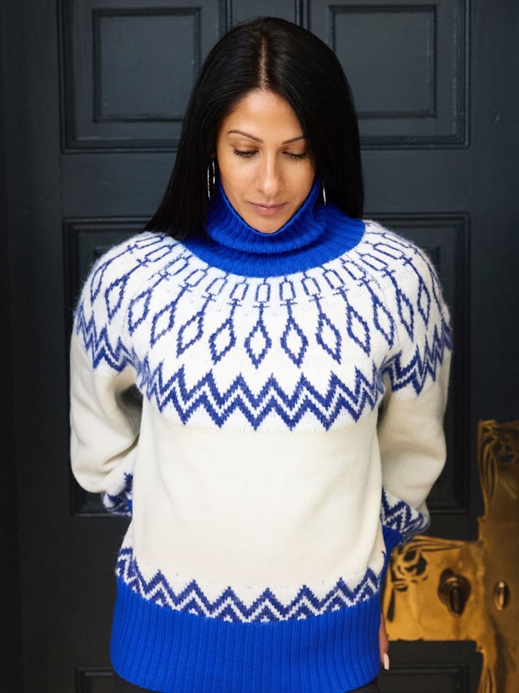 Blau - The Little Tailor Weihnachtlicher Strickpullover mit Norwegermuster und weiter Passform - Bild 1 von 3 Blau - The Little Tailor Weihnachtlicher Strickpullover mit Norwegermuster und weiter Passform - Bild 1 von 3
