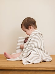 The Little Tailor Baby Chevron Design 100% Cotton Knitted Shawl - Image 6 of 7