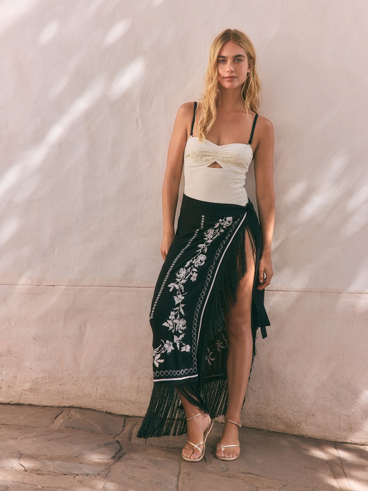Rockett St George Black Mono Embroidered Tassel Sarong - Image 2 of 5