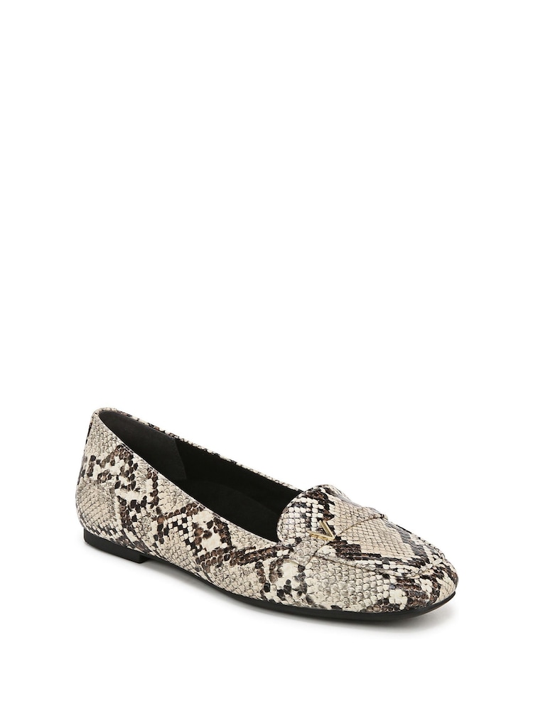 Vionic Wide Fit Hayes Ballet Flats - Image 1 of 10