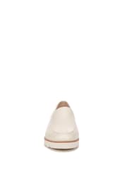 Vionic Kensley Regular Fit Slip On Shoes - Image 4 of 10