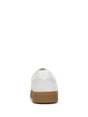 Vionic Kimmie Wide Fit Court Trainers - Image 6 of 11