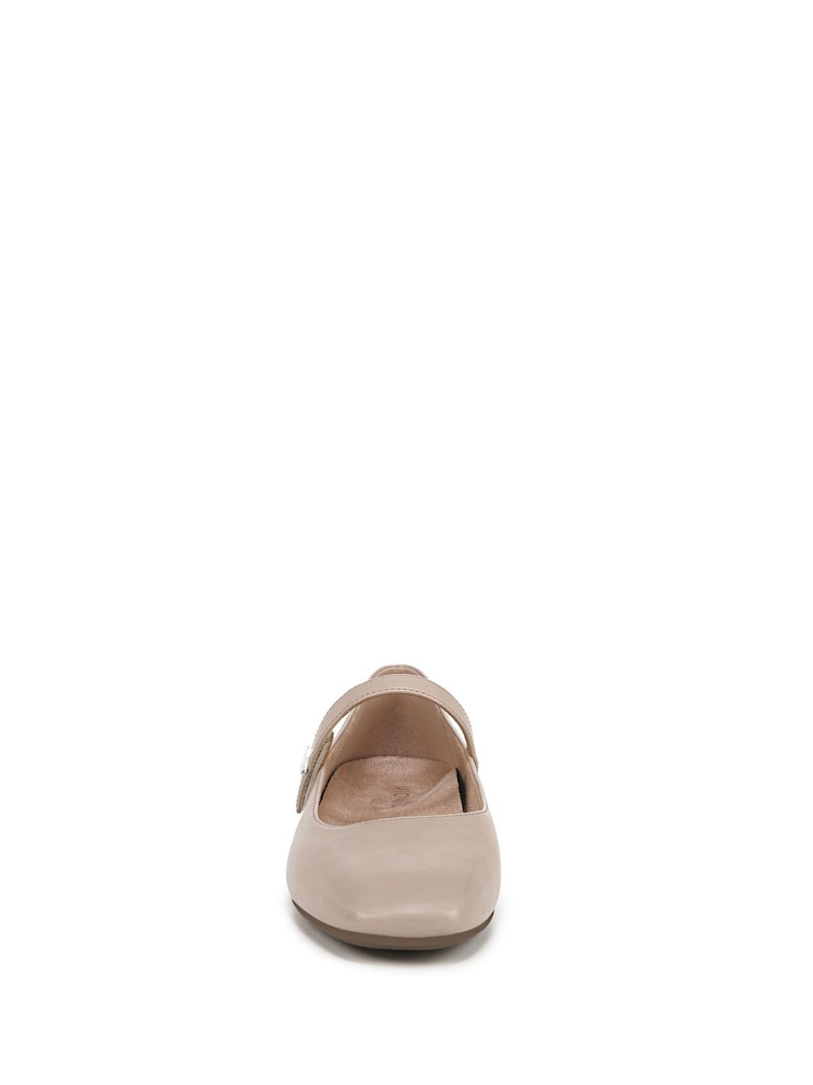 Vionic Wide Fit Mary Janes Alameda Flats - Image 4 of 10